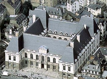 rennes.jpg (40776 octets)